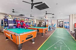 Updated Family Condo with Pools & Arcade - Image 4