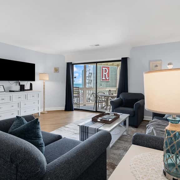 Chelsea House Villa - Image 1