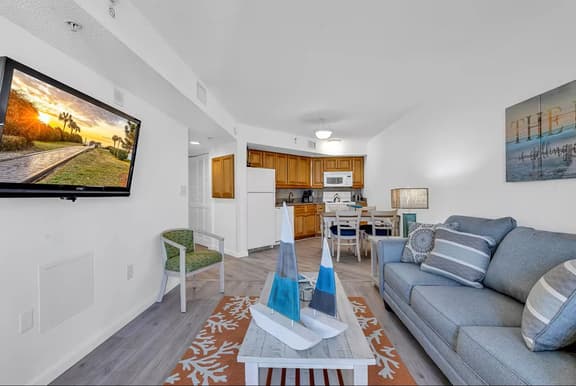 Ocean View Suite w/Resort Access, Pools & Arcade - Image 1